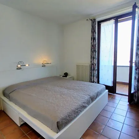 Gobetti By Interhome